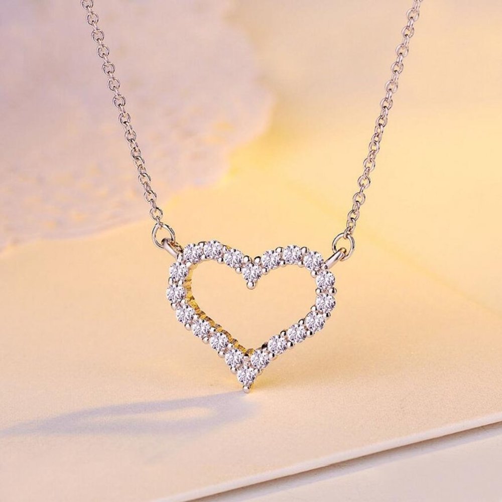 NEW Silver Dazzling Zircon Love Heart Shape Pendant Necklaces